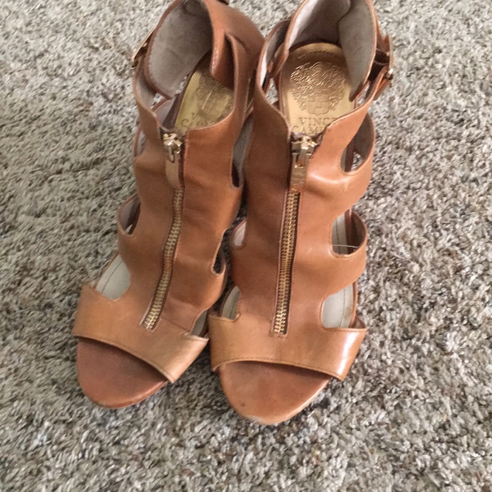 Vince Camuto